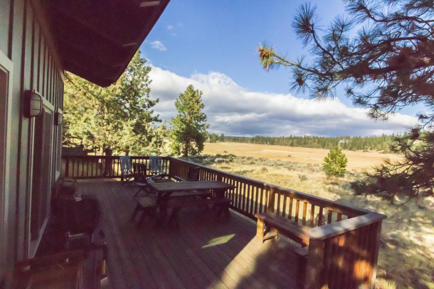 Meadow View Cabin Sisters Εξωτερικό φωτογραφία